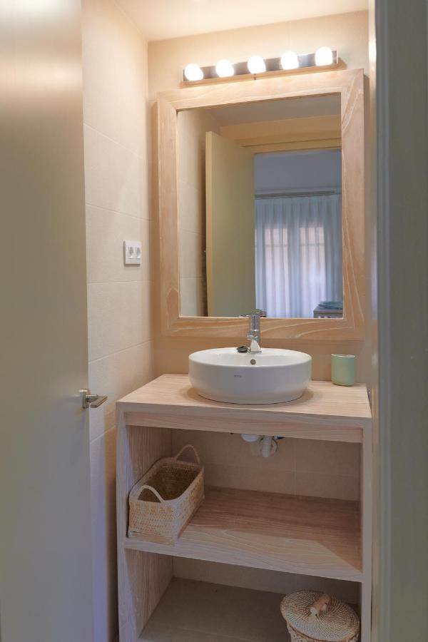 Dharma Experience Cambrils Facebook Apartment Екстериор снимка